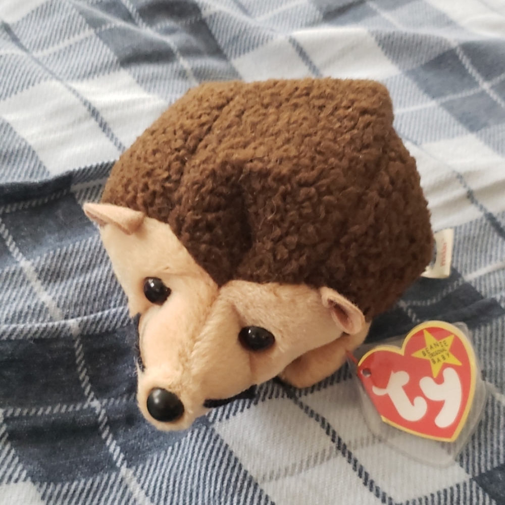 NWT Prickles the Hedgehog Beanie Baby